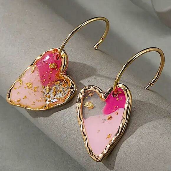 Gold Boho Dried Flower Glass Dangle Earrings - Picture 2 of 5